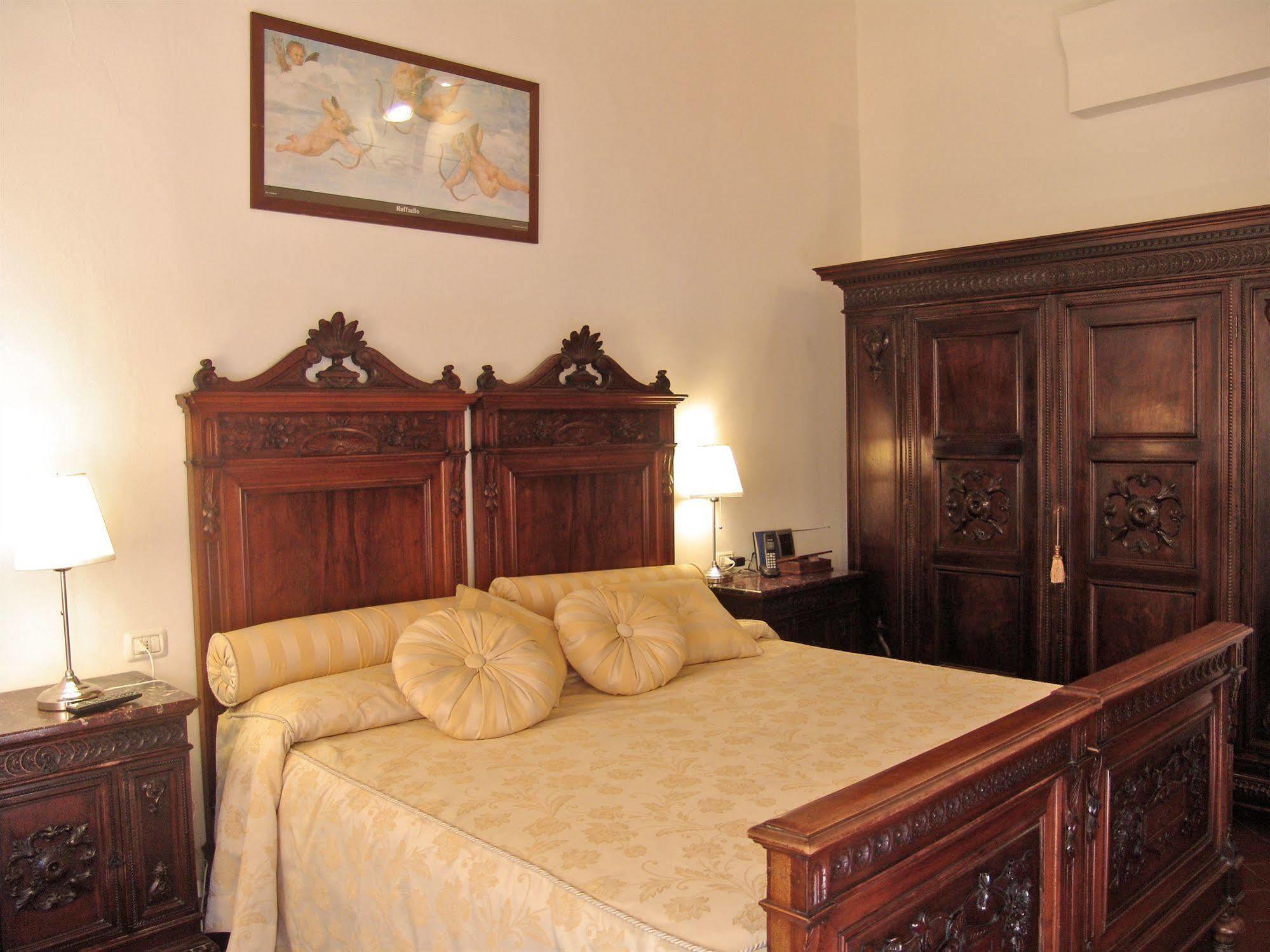 Coco Places Soggiorno Panerai, Centro Storico Florence Buitenkant foto